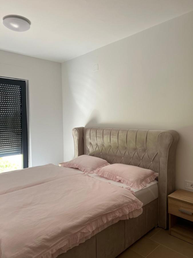 Modern Home Ula Brtonigla Extérieur photo