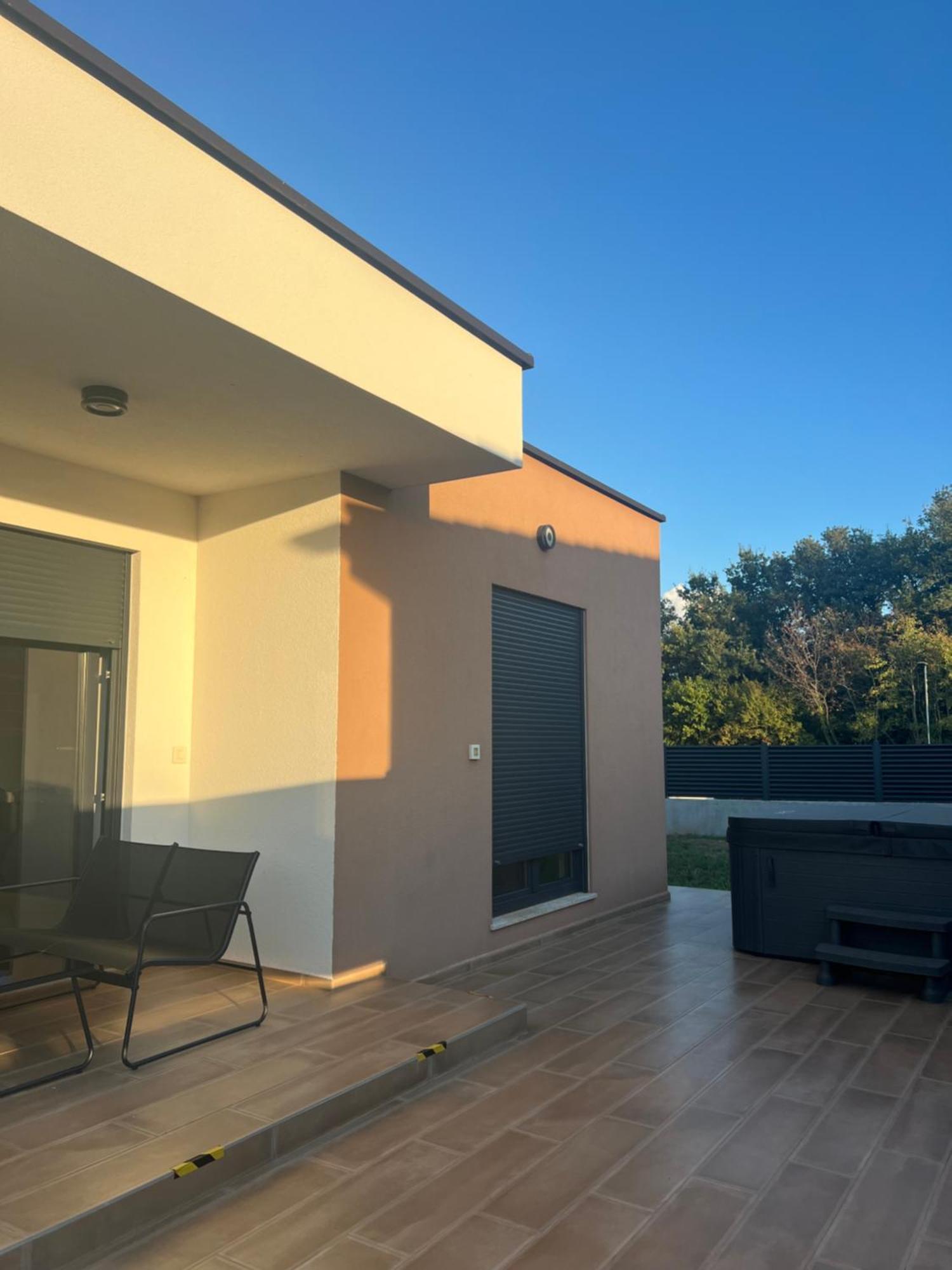 Modern Home Ula Brtonigla Extérieur photo
